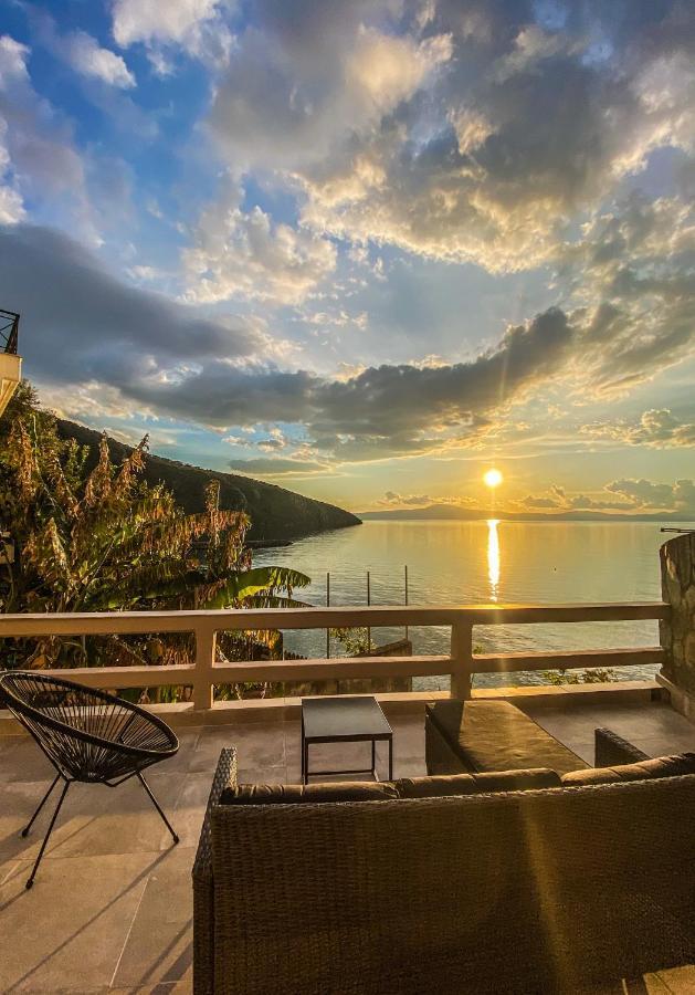 Ferienwohnung Poseidon'S Bayview Kitriaí Exterior foto
